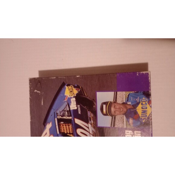 Vintage Sterling Martin 200 pcs Nascar Car Puzzle NOS - Picture 3 of 6